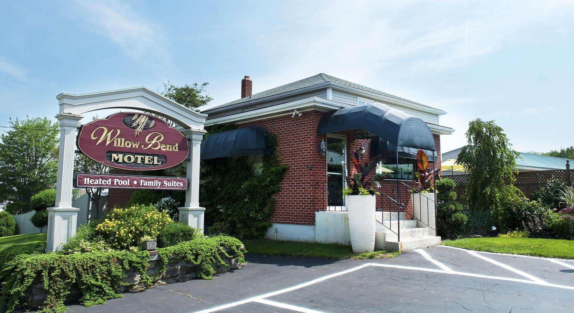 Willow Bend Motel Truro Exterior photo